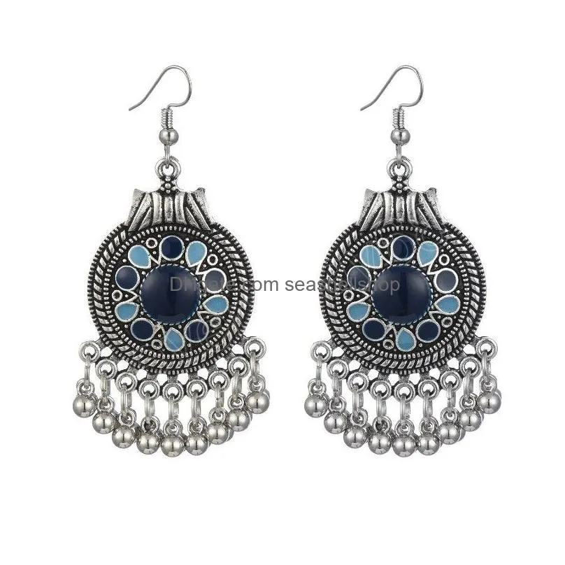 Ethnic Women`s Indian Earrings Classic Silver Color Bells Tassel Round Retro Flower Drop Dangle Earrings Boho Jhumka Jewelry