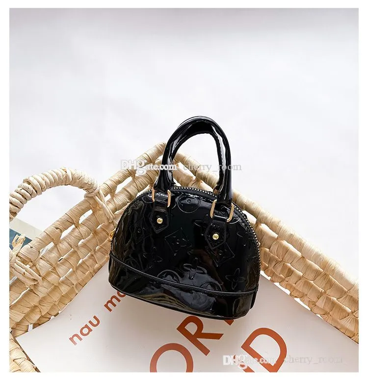 Children flower handbags 2022 designer kids mini shell bags cute baby girls chain crossbody bag zero wallet F1158