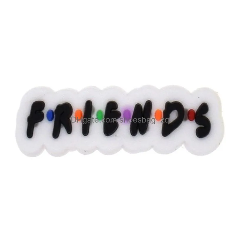Wholewsale Friends Croc Charms for Boys Shoe Buckcle Decoration Clog Braclet Birthday Chritmas Gift Jibbitz for Adult