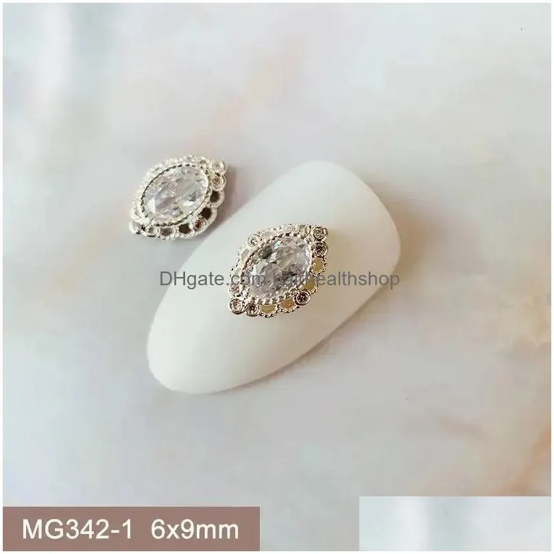 Nail Art Decorations 10pcs lot Oval Flower Bear Charms Jewelry Luxury Parts Gems Stones Crystal s Decoration Accessories 231013