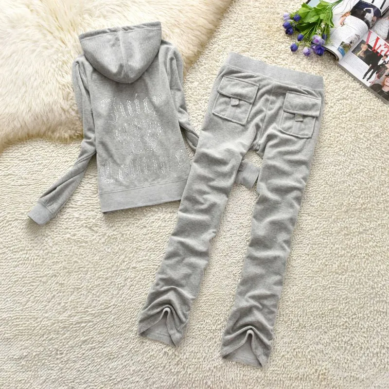 Designer Juicy Corture Women`s Tracksuits Velevt Two Piece Set Diamonds Hoodie Crop Jacket and Joggers Pants Outfits Streetwear Jogging Breathable design