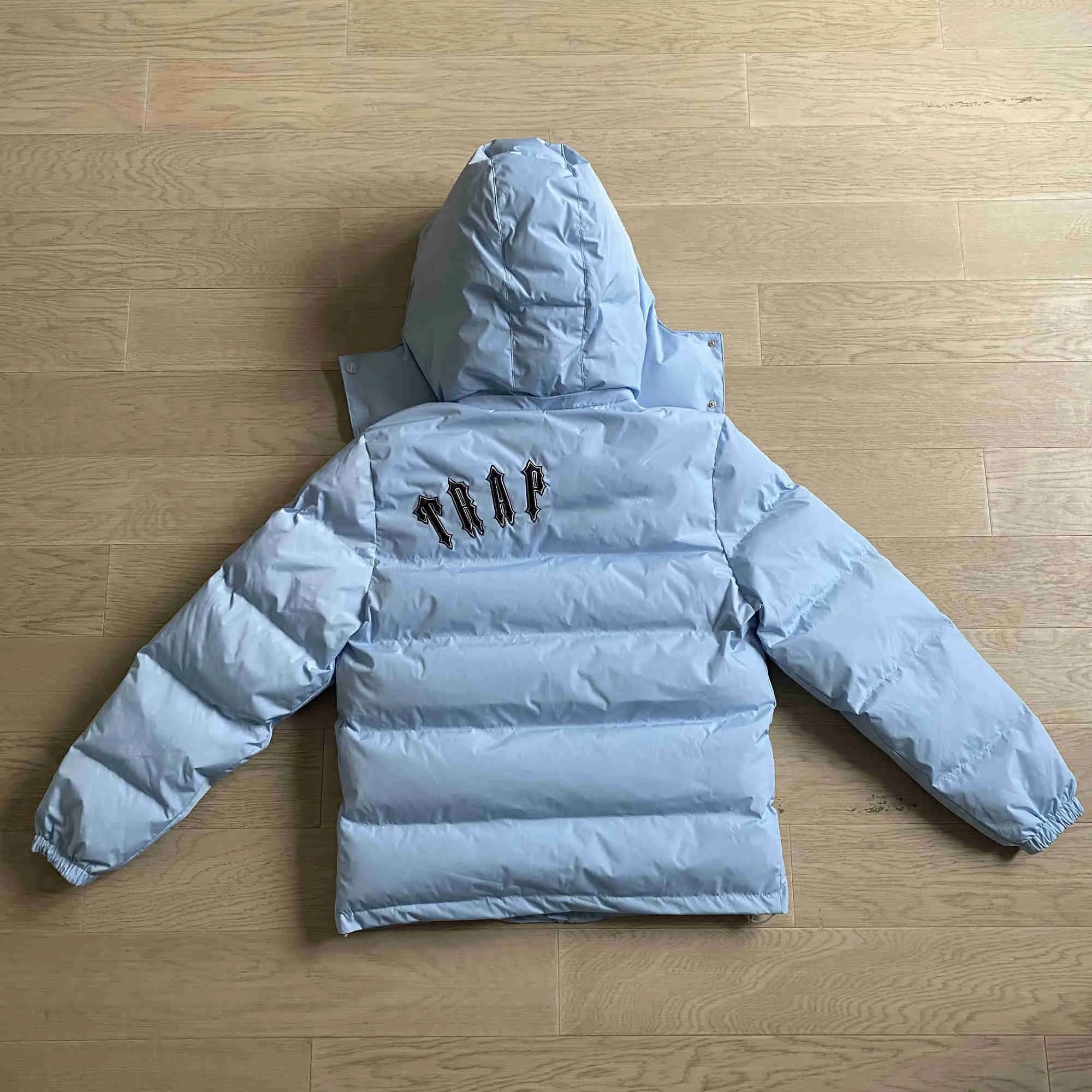 Trapstar Down Jacket Men`s Ice Blue Jacket Embroidered Detachable Collar British Street Fashion Uk