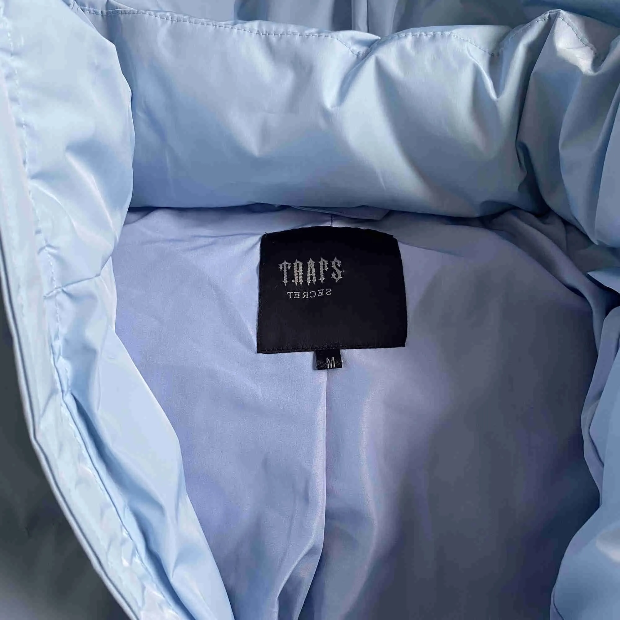 Trapstar Down Jacket Men`s Ice Blue Jacket Embroidered Detachable Collar British Street Fashion Uk