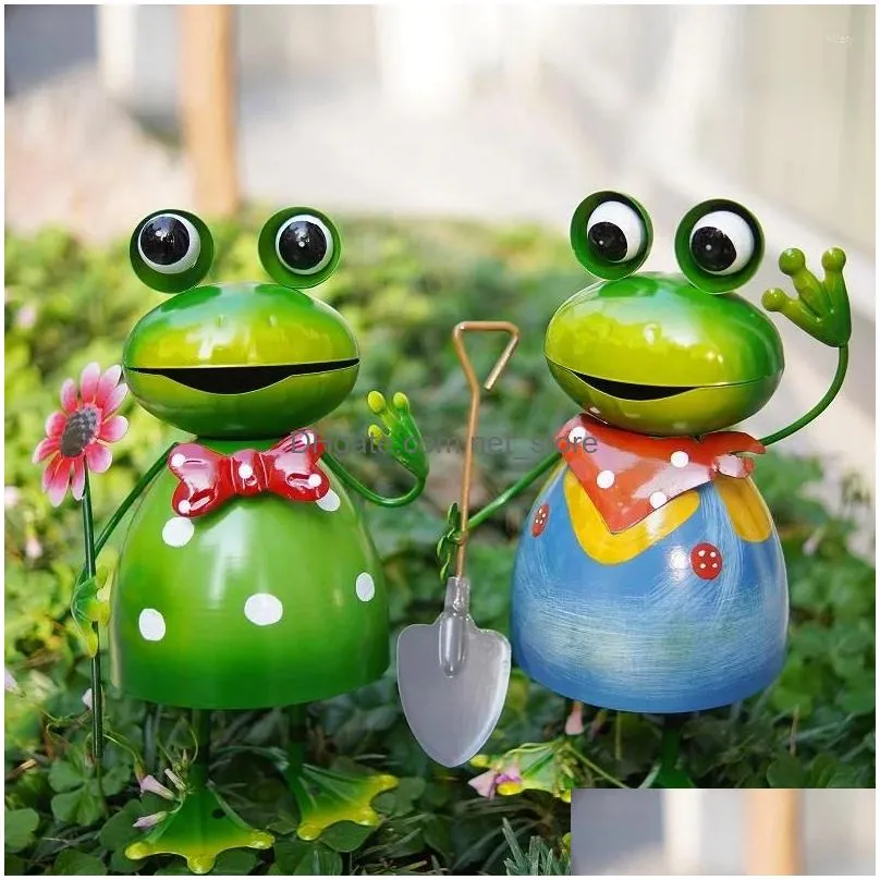 Garden Decorations Frog Statue Outdoor Decor Cute Metal Yard Art Scpture 3D Spring Figurine For Lawn Patio Drop Delivery Home Dhmtu