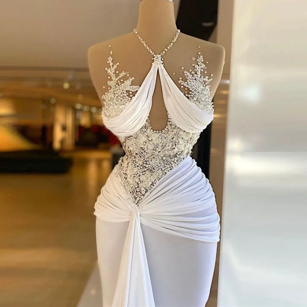 2024 Sexy White Mermaid Evening Dresses Wear Jewel Neck Illusion Lace Crystal Beads Pearls Sleeveless Sheer Back Formal Prom Dress Party Gowns Plus Size