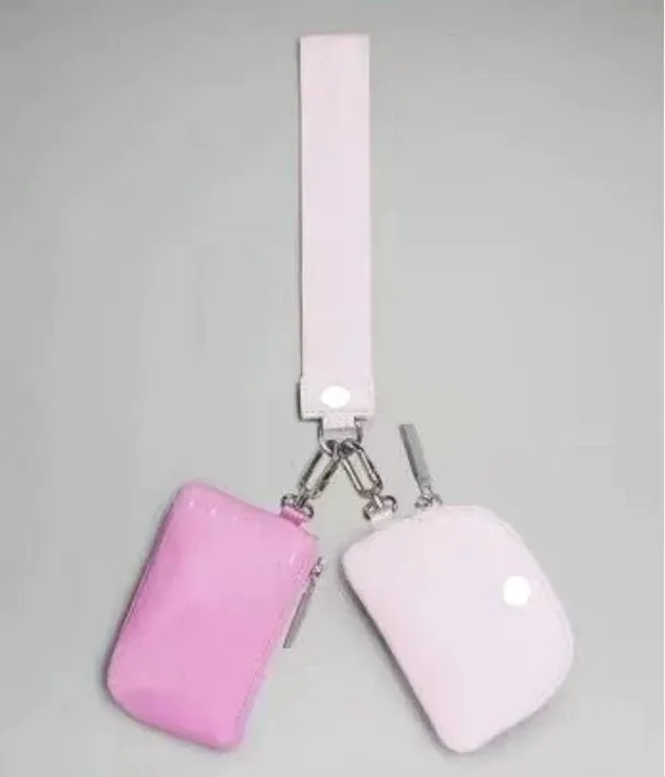 LUWomens New Dual Key Pouch Wristlet Clutch Bag Designer Wallet Purse Cardholder Coin Purses Keychain Nylon Canvas Wallets