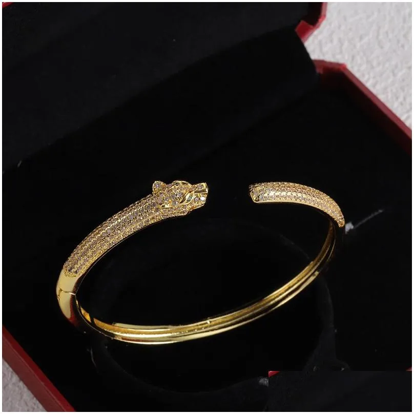 Luxury Bracelet Tiger Head Womens Bangle Bracelets Diamond Designer Top Jewelry Ladies Any Situation Classic Accessories with Box