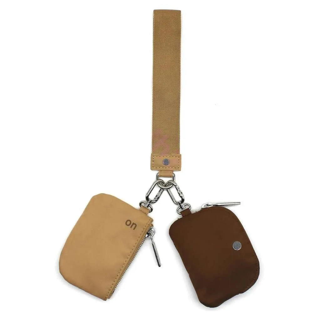Yoga wrist pink keychain mini yoga bag detachable mini zipper wrap around wrist wallet portable keychain wallet coin wallet mini pink pocket