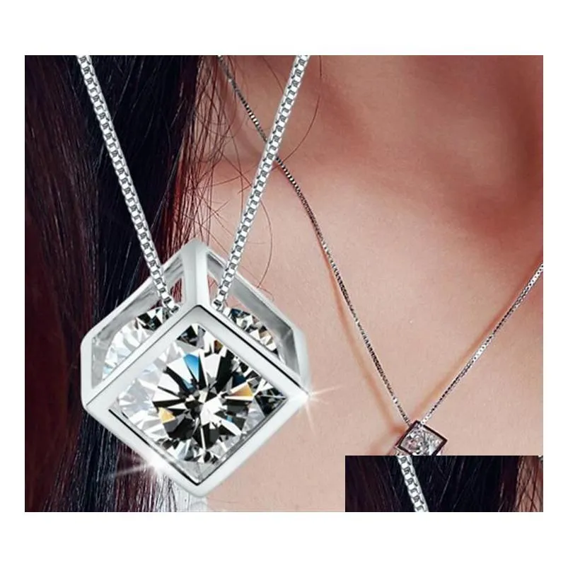 925 Sterling Silver Love Cube Diamond Pendant Necklaces S925 Crystal Shining Square Statement Link Chans Choker Necklace Wedding Vintage Womans