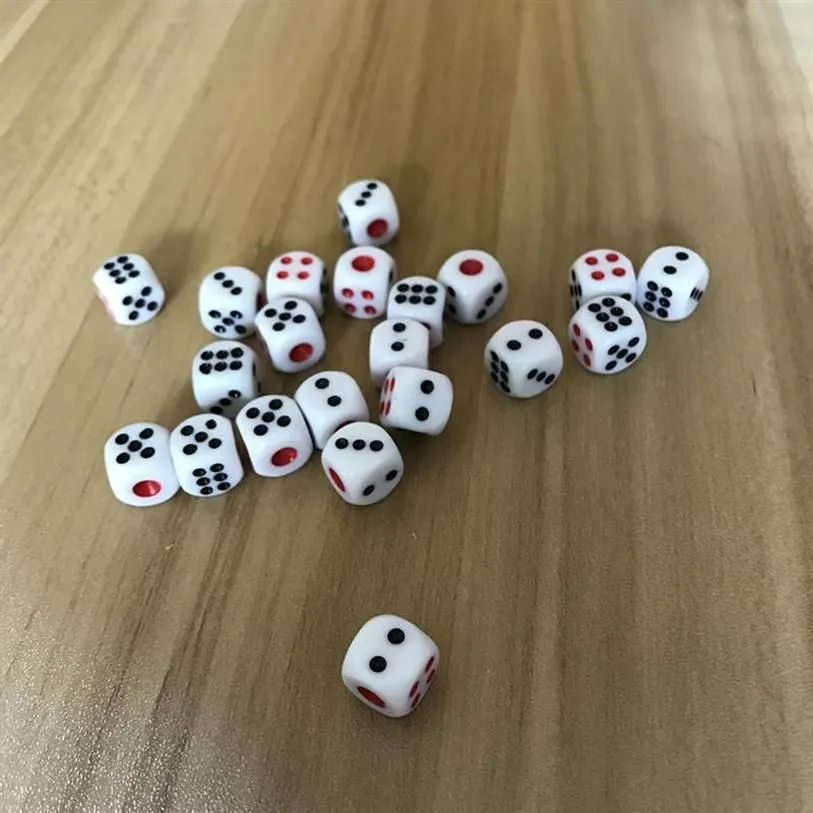 Dice Set Whole 100 200 500 1000 1500PCS 10mm Acrylic White Hexahedron Fillet Red Black Points Clubs KTV Dedicated Gambing234m