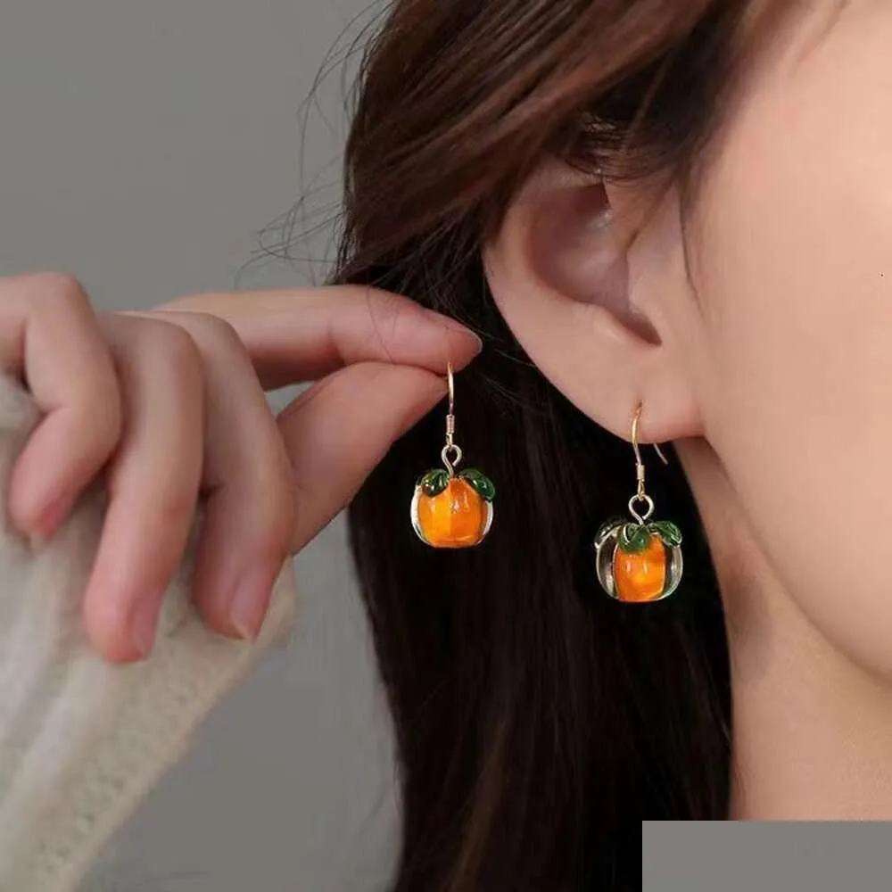 Stud New Persimmon Ruyi For Women With A Small And Elegant Style Light Internet Red Earhook Earrings Drop Delivery Jewelry Dhtzz