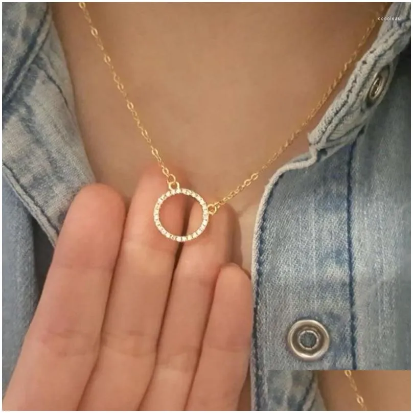 Pendant Necklaces Fashion Round Rhinestone Choker Shiny Crystal Circle Chain Pendants For Women Bohemian Jewelry Friend Gifts