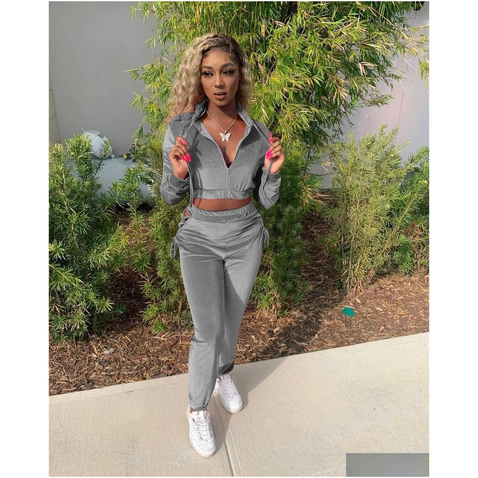 Women`s Two Piece Pants Designers Women Clothes 2023 autumn and winter fashion velvet slim temperament two-piece women`s suit