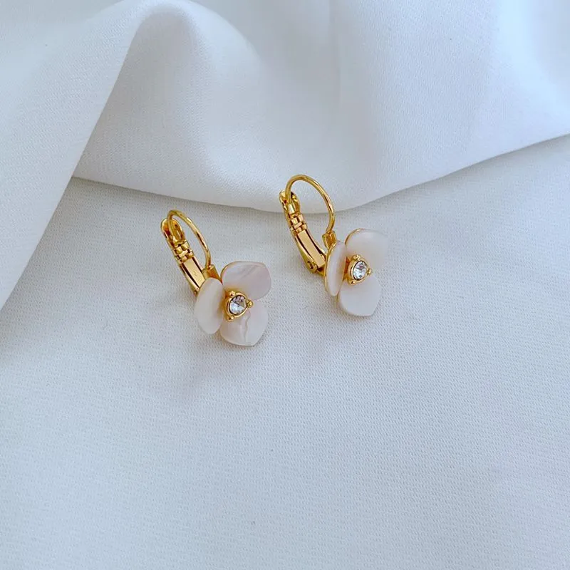 KS Brand Sweet Rose Flower Shell Stud Earrings Luxury Pearl Elegant OL Princess Cute Designer Love Ear Rings Earring Earing Necklace