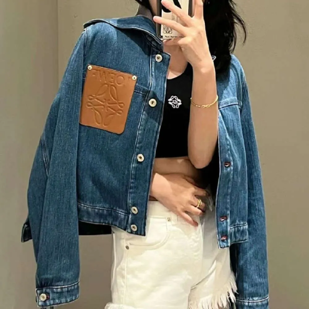 Lowe Denim Jacket Original Designer Quality Early Autumn New Wood Texture Super Soft Blue Slim And Age Reducing Hooded Denim Coat For