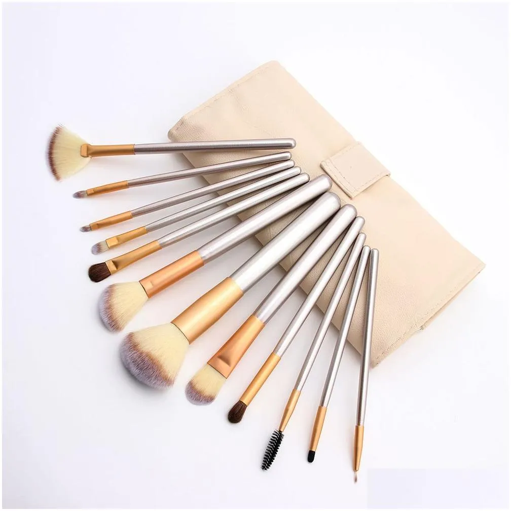 12pcs/set High Quality Makeup Brushes Kit Wood Handle Portabel Travel Toiletry with Retail Makeup Bag