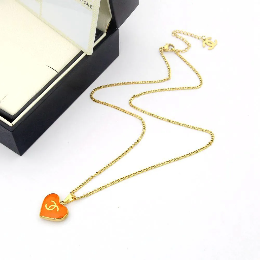Designer Black White Orange Red Heart Pendant Choker Necklace Elegant Love Gold Sier Rose 316L Stainless Steel C Engrave Fashion Jewelry Gift