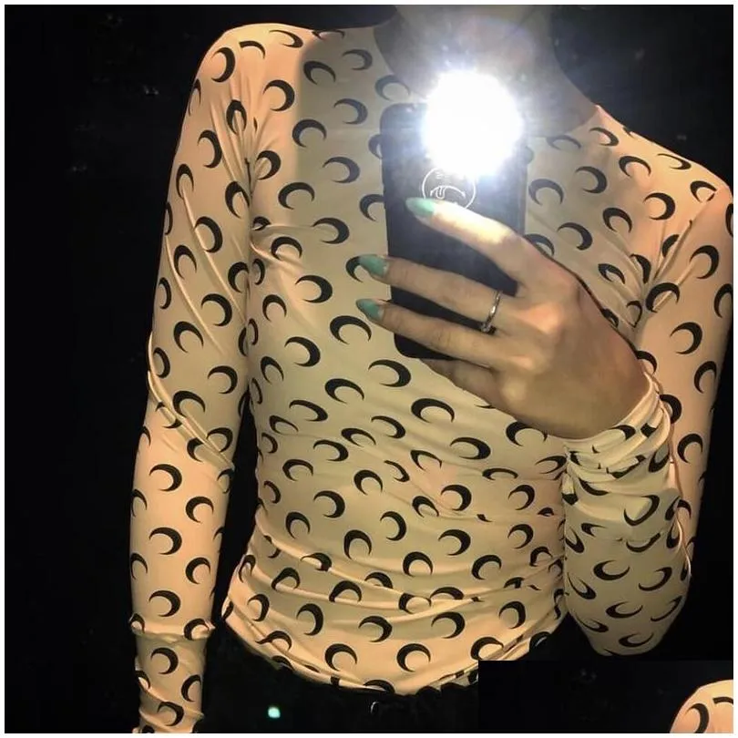 Feminine Clothes Sexy Moon Print T shirts Top Women Long Sleeve Graphic Tee Tunics Koszulka Damska Crescent