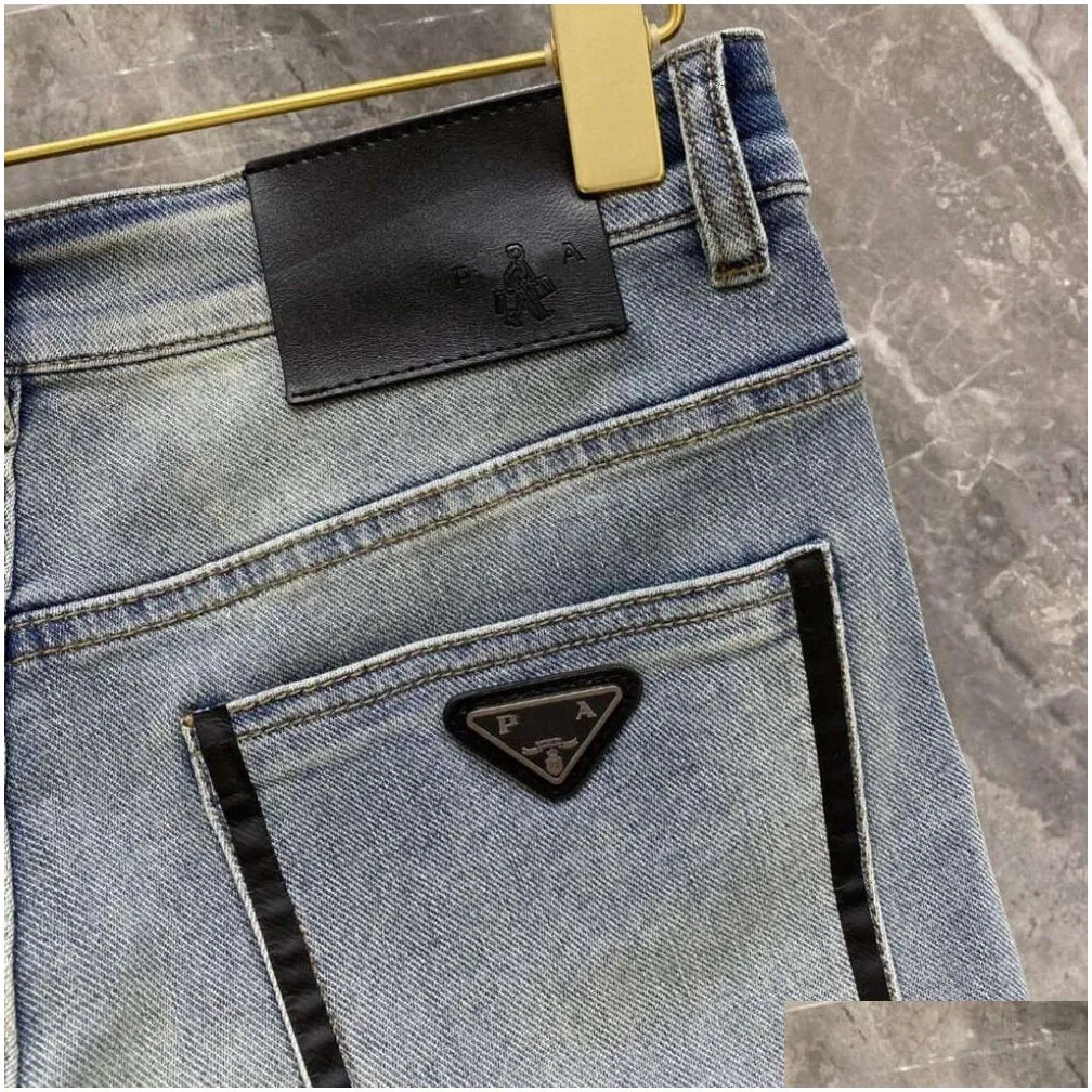 High quality mens jeans designer pants men slim small straight cotton casual denim trousers fashiona triangle logo letter graphic denims