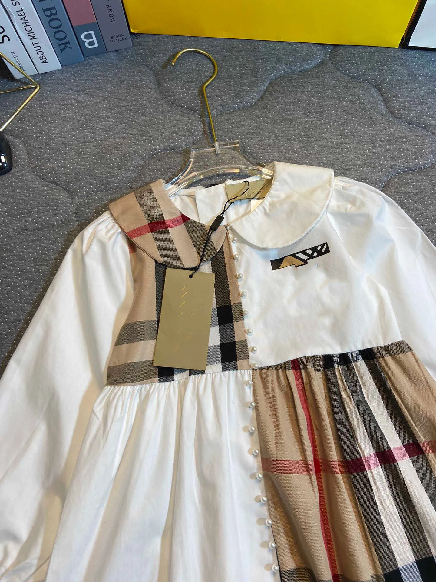 designer Dress for girl fashion baby clothes Khaki Splicing design Kids frock Size 90-140 CM Long sleeved lapel Child skirt Sep25