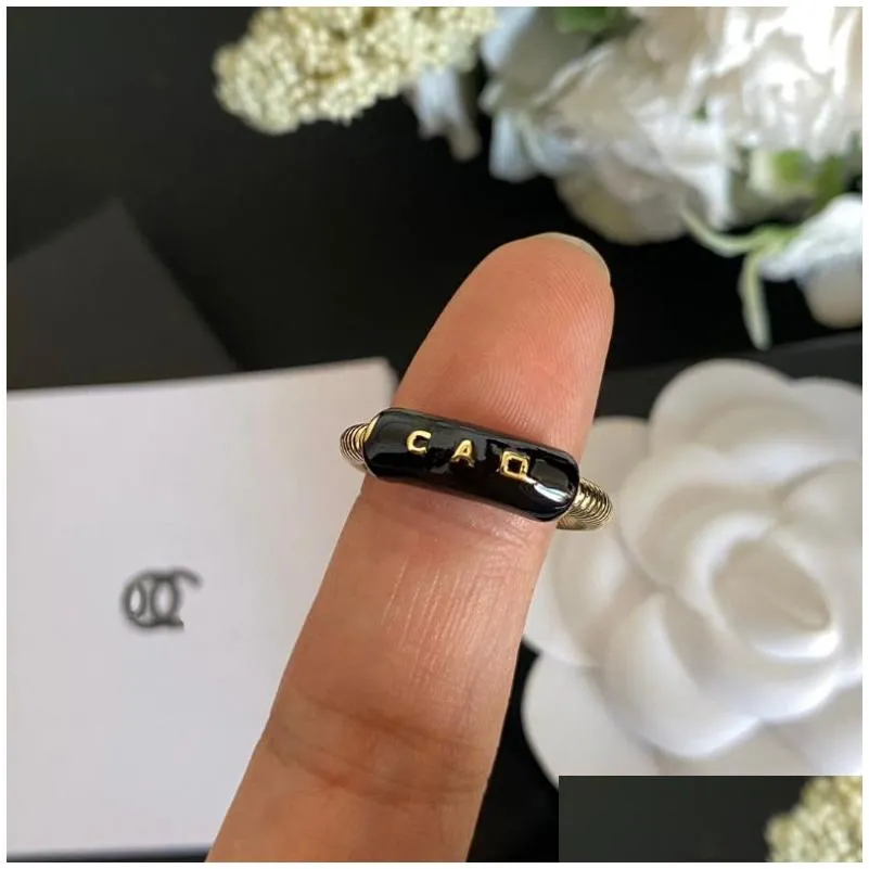 Classic Couple Ring Charm Fashion Women Style Rings Luxury Designer Quality Elegant Premium Jewelry Accessories Size7 Never Fade Precious Holiday Gift