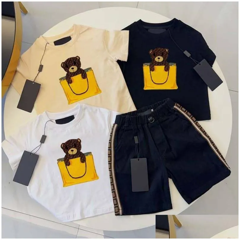 Designer bear kids sets baby t-shirt shorts set clothes children youth boys girls clothing summer sports baby suits size 2-10