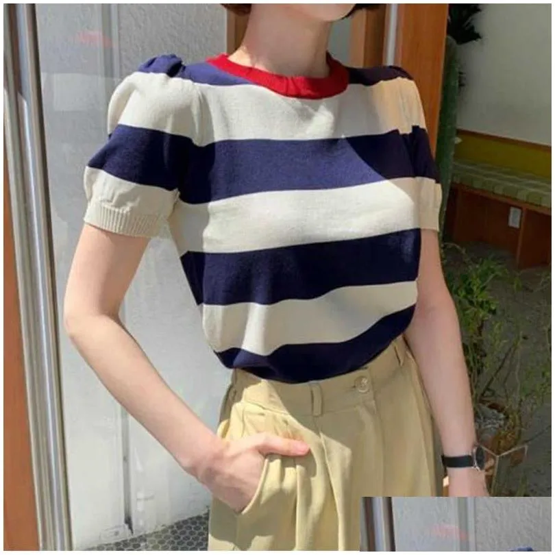 WOMENGAGA Korea Spring Summer T-shirt Women`s Thin Loose Simple Short Puff Sleeve Stripe Pullover Tees Asian Girls 86AY 210603