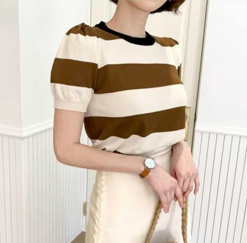 WOMENGAGA Korea Spring Summer T-shirt Women`s Thin Loose Simple Short Puff Sleeve Stripe Pullover Tees Asian Girls 86AY 210603