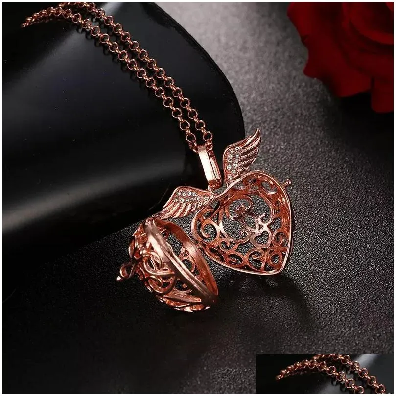 Pendant Necklaces Diffuser Pendants 4 Colours Angel Wings Aromatherapy Necklace  Oil Fashion Jewelry Drop Delivery Dhz90