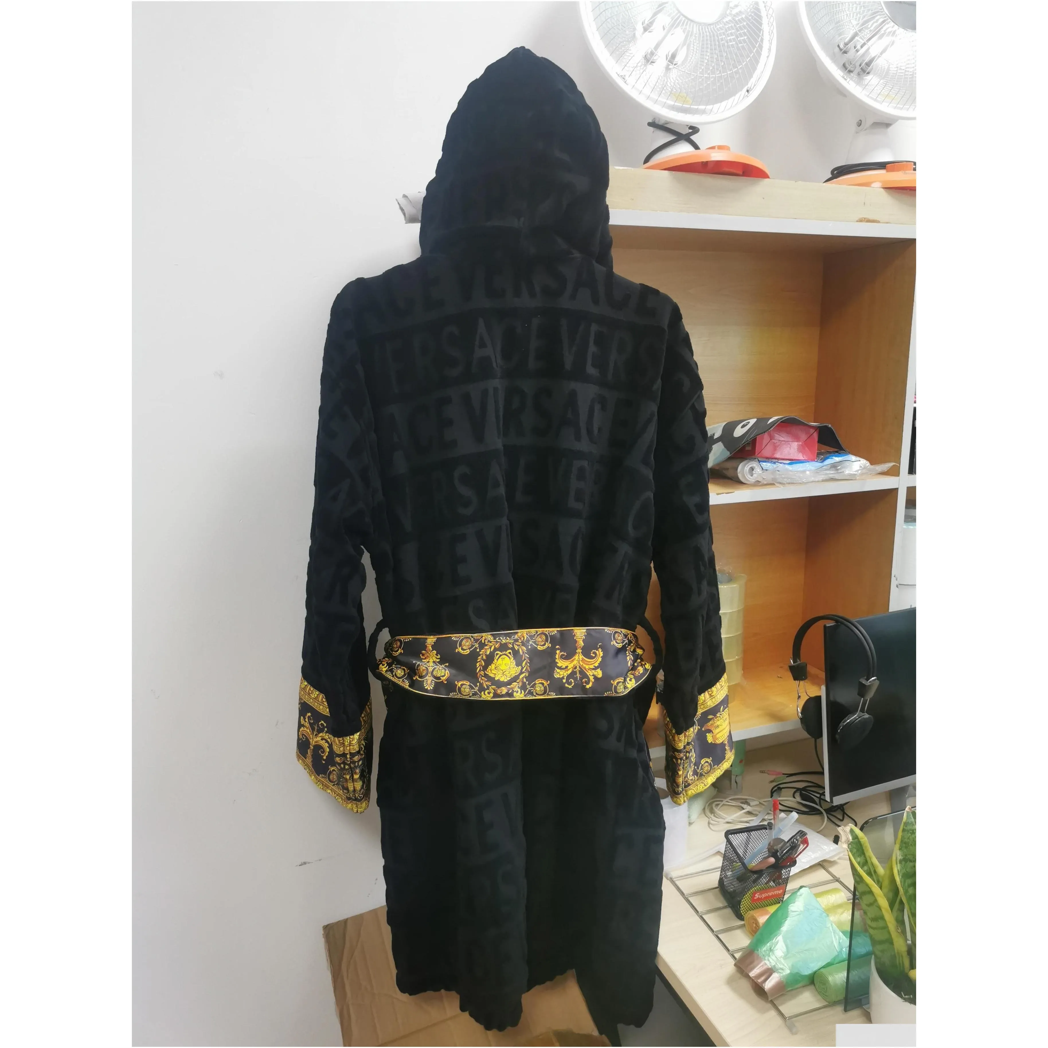Men Women Home Bath Robe INS Letter Jacquard Sleepwear Black Soft Touch Casual Robes Hotel Nightgown