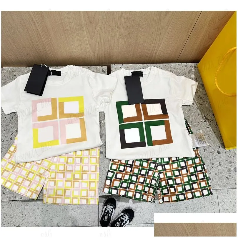 Baby Casual Suit Bear Letter Short Sleeve Set Summer Cotton Shorts Cute Tracksuit White Gray Clothing Sets 66-100cm