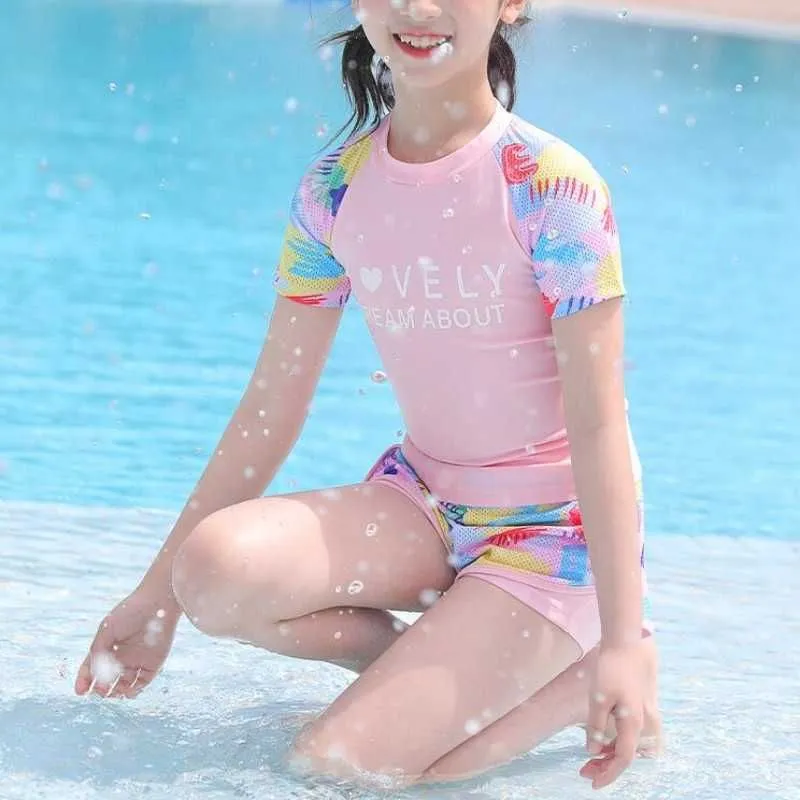 Children`s swimwear Girls` 2-piece UPF50+printed baby short sleeved children`s beach swimsuit P230602