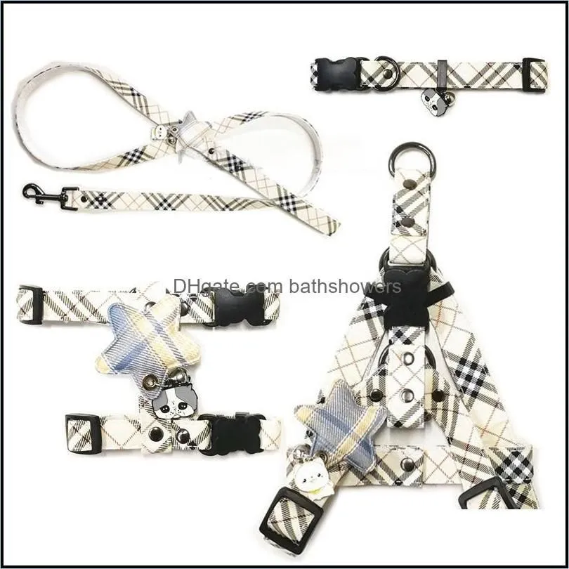 Classic Plaid Pattern Dog Harness Leashes Set Designer Dog Collars With Charm and Bell Luxury Leather Pet Leash for Small bathshowersulldog