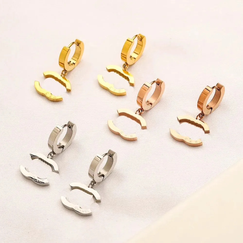 Simple Fashion Stud Earrings Boutique Designer Charm Earrings Christmas New Jewelry Stud 18K Gold Plated Women Family Birthday Love Gift