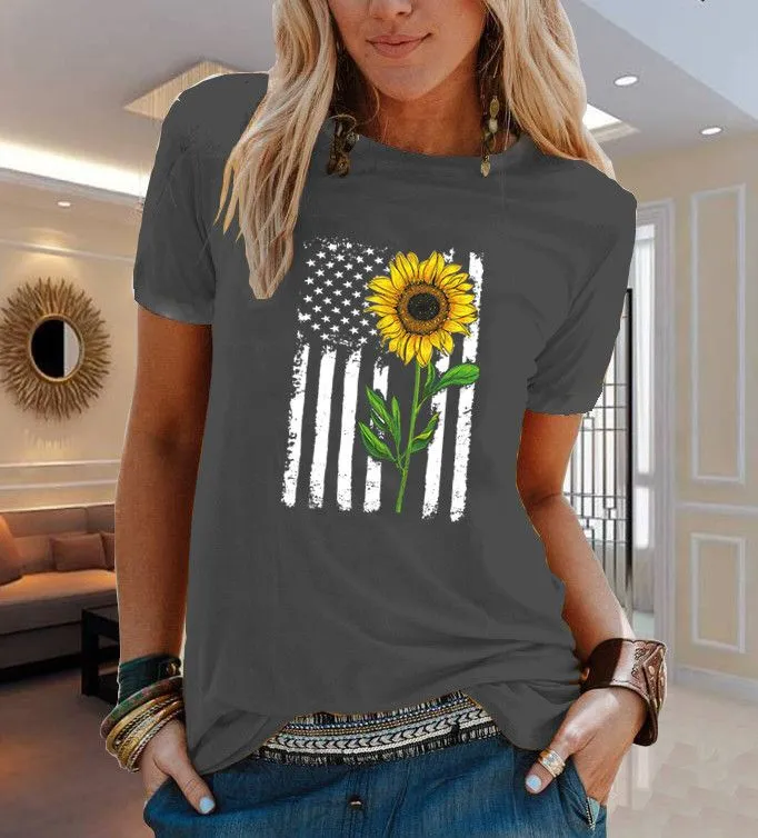 OC-VIP00010 Large Short Sleeve T-shirt Summer Women`s Flowers and Plants Pattern Cartoon Heart Top Personalized Customization Pattern