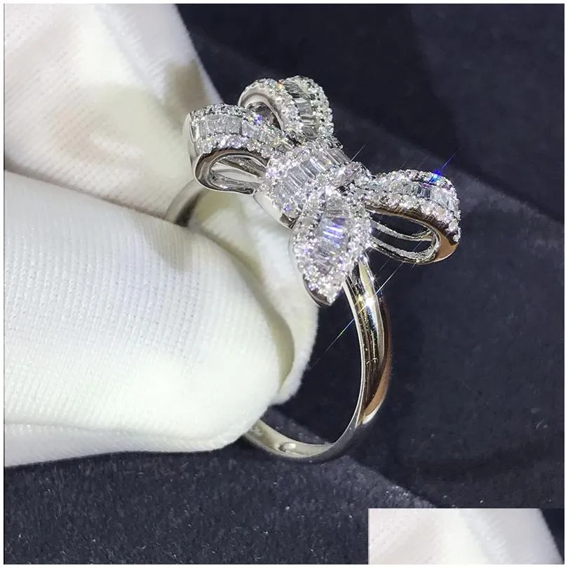 Fashion Love Bowknot Designer Band Rings for Wedding Shining Crystal Luxury lover sweet bow knot Ring with CZ Bling Diamond Stone for Women Gift
