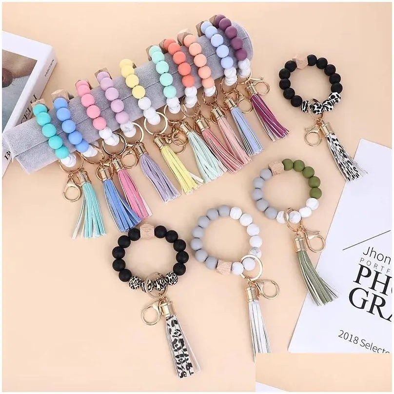 Silicone Keychains Tassel Wood Beads Bracelet Keyring Pendant For Women Accessories Party Supplies