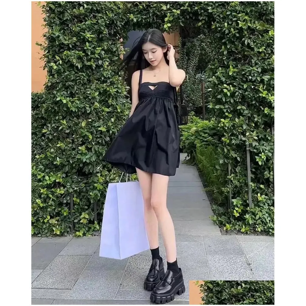 Fashion Designer Dress Women`s Hollow Camisole Skirt for Summer Vocation Designer Beach Tank Dress 26568