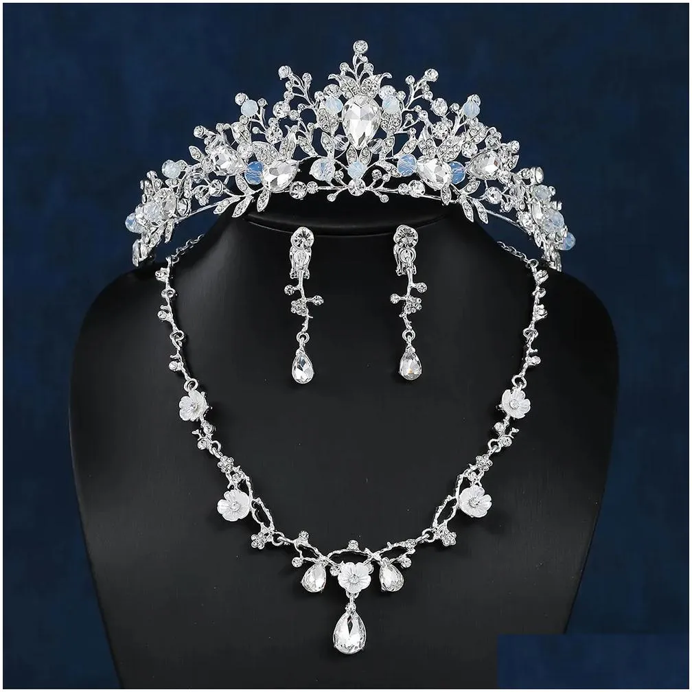 Wedding Hair Jewelry New Handmade Bride Set 2022 Korean High End Crown Necklace Earrings Three Piece 240102 Drop Delivery Hairjewelry Dhscw