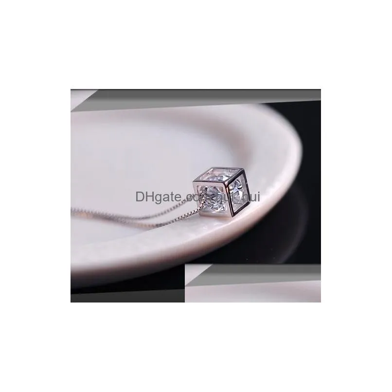 Pendant Necklaces 925 Sterling Sier Love Cube Diamond S925 Crystal Shining Square Statement Link Chans Choker Necklace Wedding Vinta Dhtak