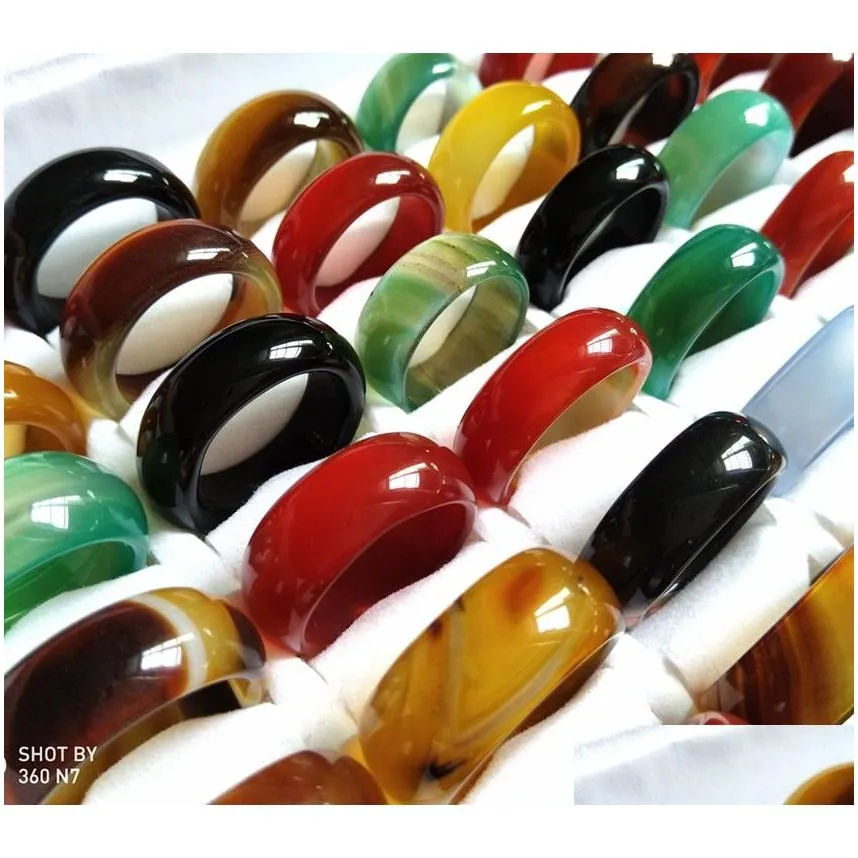 20Pcs/Lot Men Women Mticolor Smooth Solid Jade Ring Lady Beautif Agate Natural Gem Stone Charm Jewelry Lover Xmas Gift Drop Delivery Dh0Uf