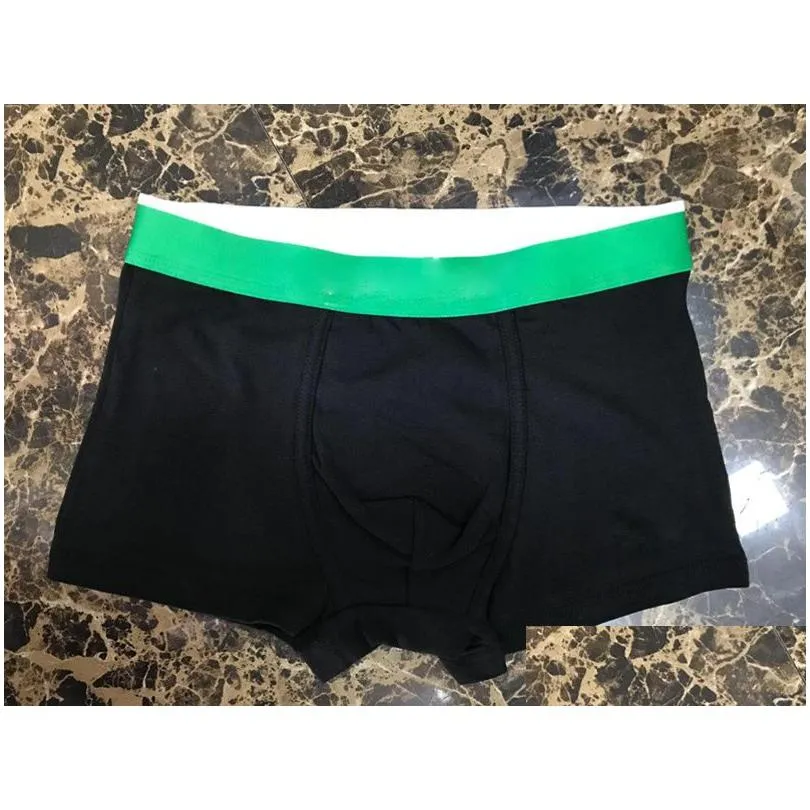 Mens boxers green Shorts Panties underpants boxer briefs cotton fashion 7 colors underwears Sent at random multiple choices wholesale Send fast Christmas gift