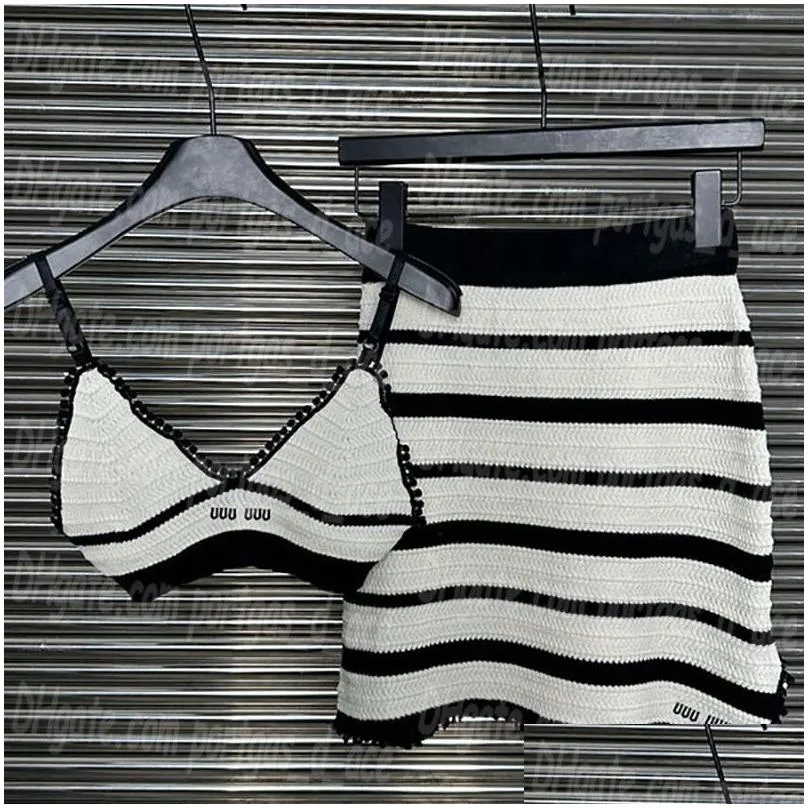 Cropped Women Knitted Tanks Tops Skirt Set Striped Luxury Designer Knits Tank Singlet Skirts Sexy Bandeau Singlets Dress Set