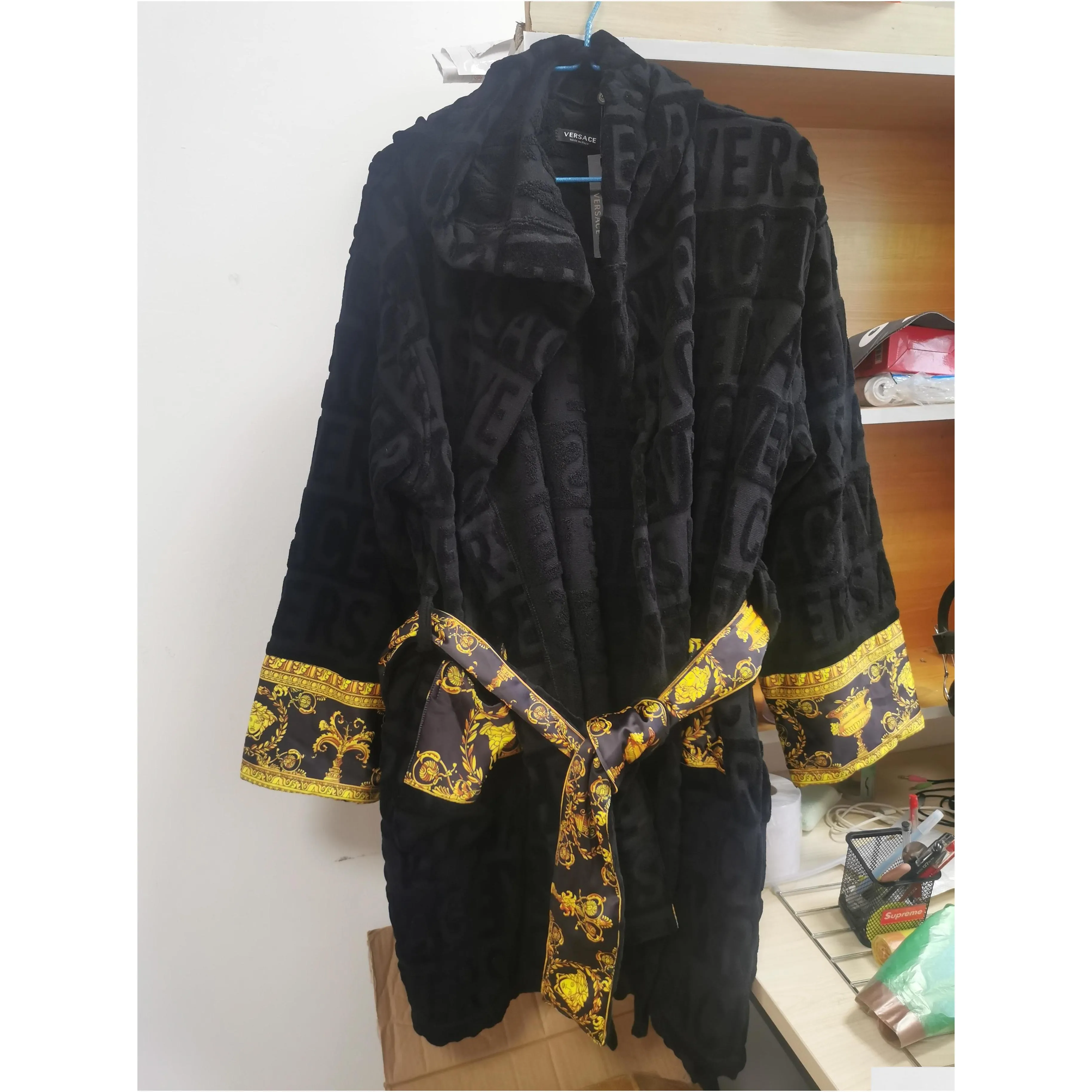 Men Women Home Bath Robe INS Letter Jacquard Sleepwear Black Soft Touch Casual Robes Hotel Nightgown
