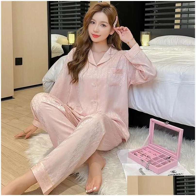 Women`s Sleepwear Jxgarb Autumn Fashion Ice-silk Women Men Couples Pajamas Sets Leisure Female Male Lovers Printed Satin Pijamas