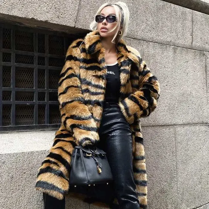 Women`s Fur Faux Fur Fur Imitation Fur Coat Imitation Tiger Pattern Fur Lengthened Artificial Fur Coats Autumn Winter Warm Fashion Casual Overcoat