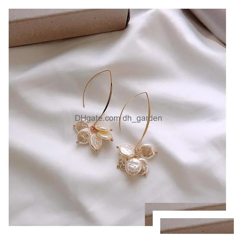 Dangle Chandelier Unique South Korean Earhook High End Shell Earrings Temperament Ins Small Ear Accessories New Style Shippi Dhchy