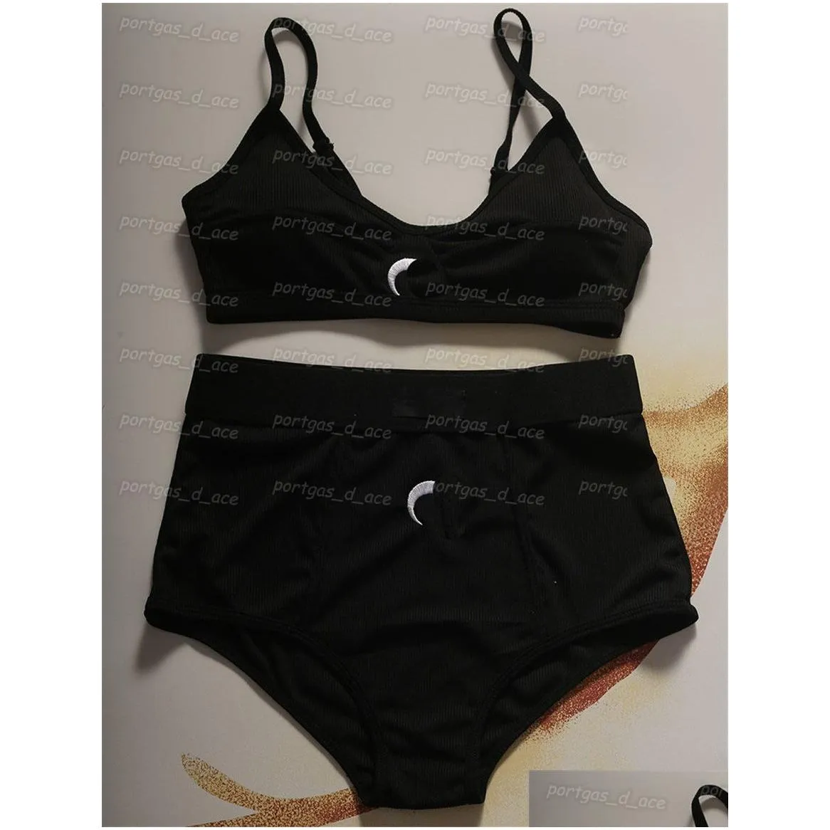 Womens Wire Free Bras Comfortable Sports Underwear Set Fashion Brief Bra Vintage Black White Lingerie