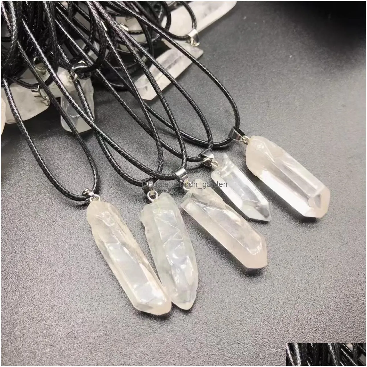 Pendant Necklaces Natural White Crystal Hexagonal Pillar Necklace Energy Stone Healing Meditation Yoga Gift Wholesale Drop D Dhgarden Dhc7P