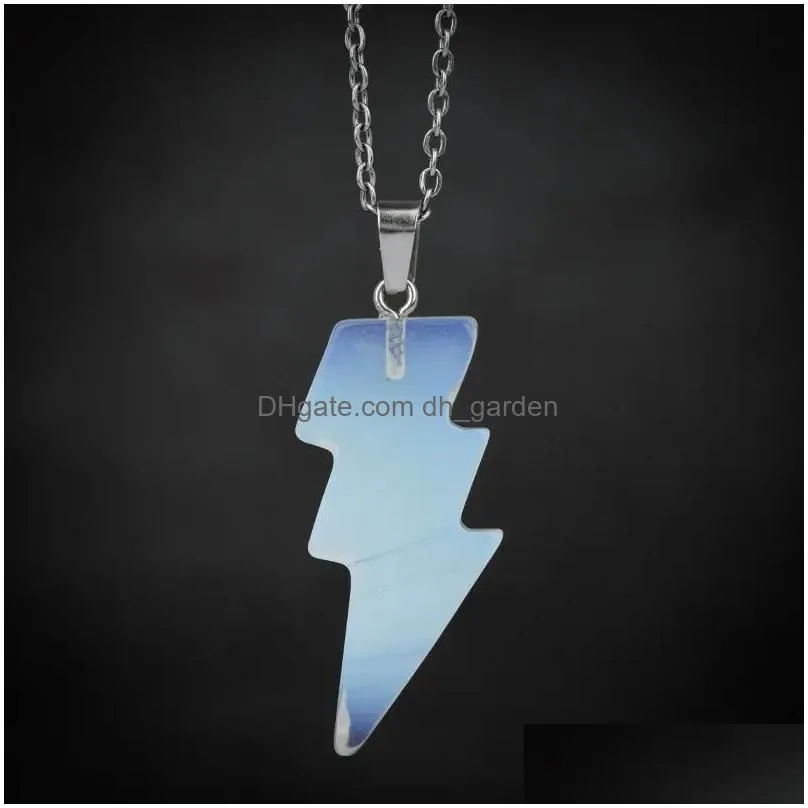Pendant Necklaces Natural Stone Lightning Rose Pink Blue Quartz Crystal Necklace For Women Jewelry Gift Drop Delivery Pendant Dhgarden Dh6Qx